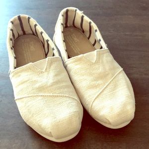 Toms Women’s Size 7.5